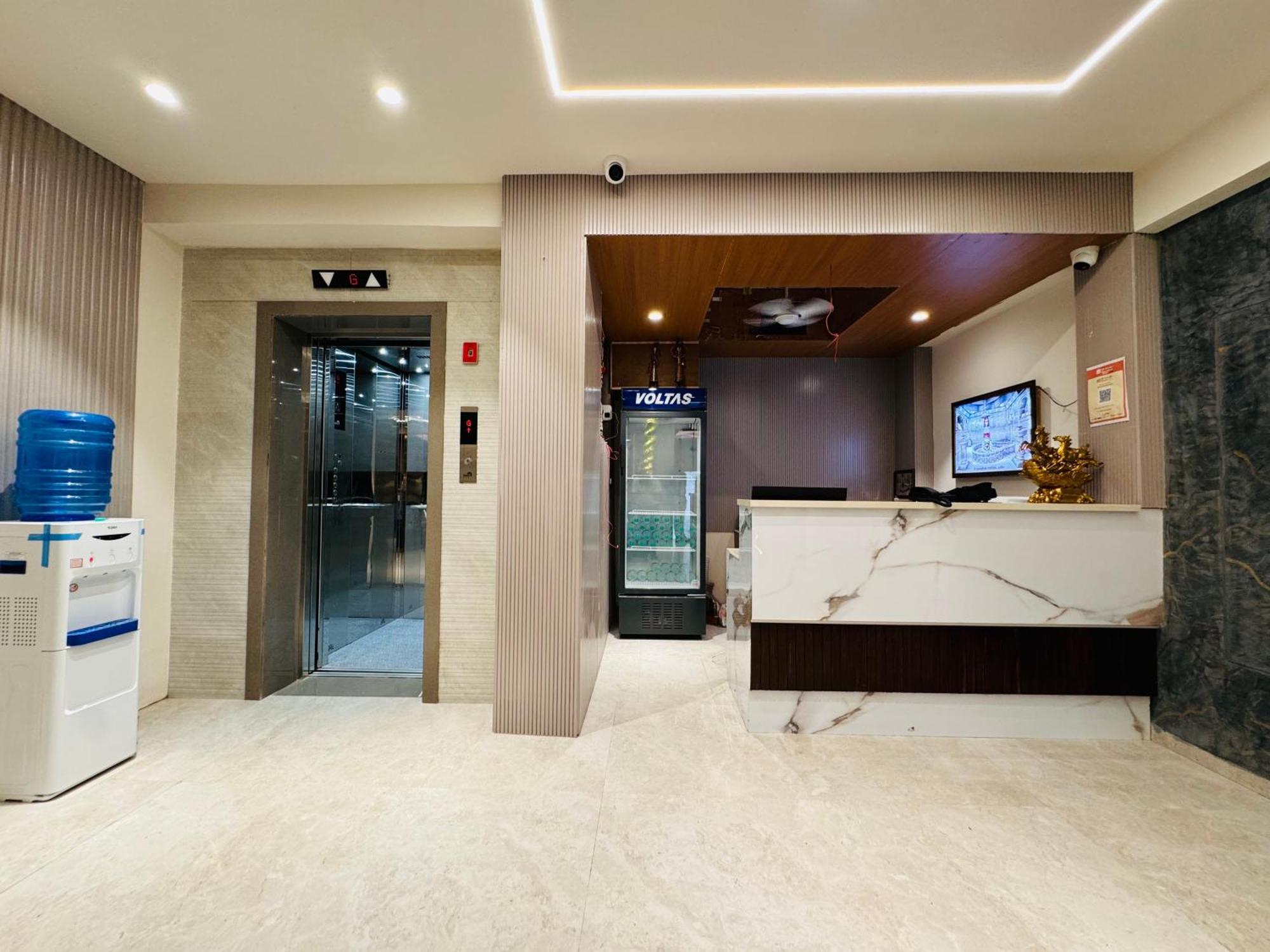 Hotel Rudhav Palace Ujjain Ngoại thất bức ảnh